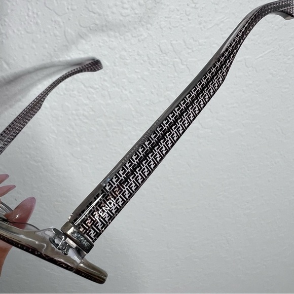 Fendi Women Reading Black Eye Glasses - Picture 3 of 15